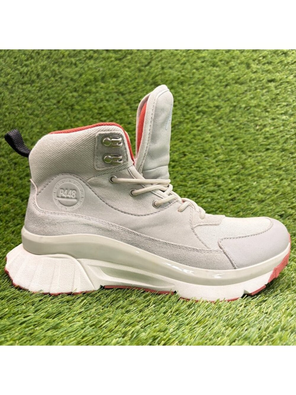 P448 Viking High Womens Size 9.5 Light Gray White Outdoor Lace Up Ankle Boots